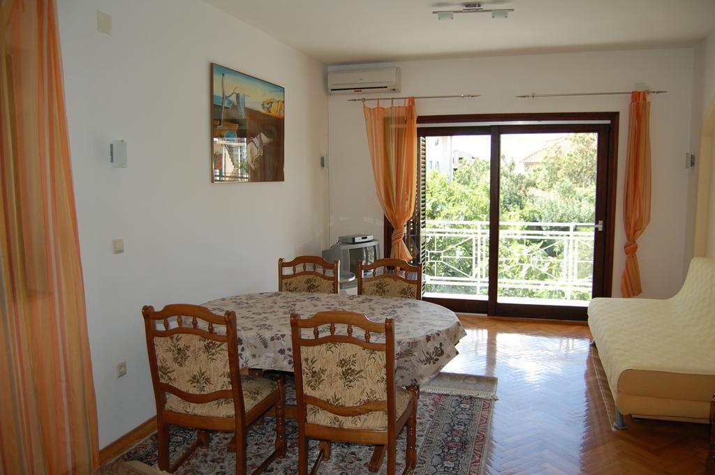 Apartments Bojanic Vodice Rum bild