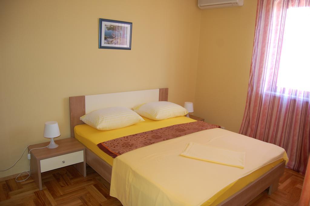 Apartments Bojanic Vodice Rum bild