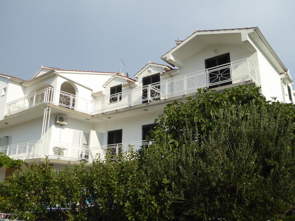 Apartments Bojanic Vodice Exteriör bild